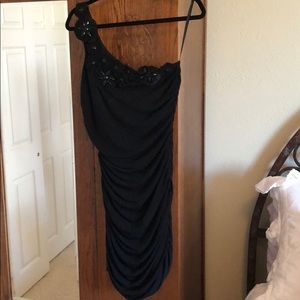 CITY TRIANGLES one shoulder ruched LBD